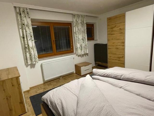 リエンツFerienhaus Plattnerアパートメント エクステリア 写真